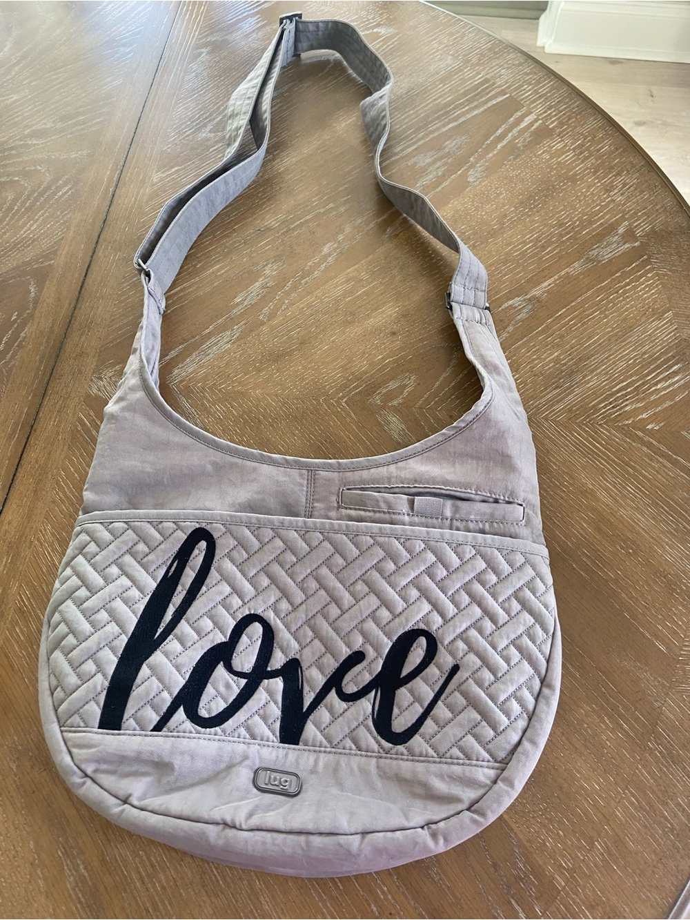 Lug Canopy Cross Body Purse: Excellent Condition